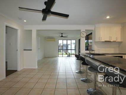 12 Fairmeadow Drive, Mount Pleasant - Thumbnail 7
