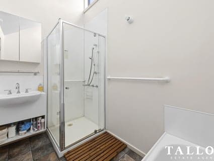37 Burke Street, Hastings - Thumbnail 8