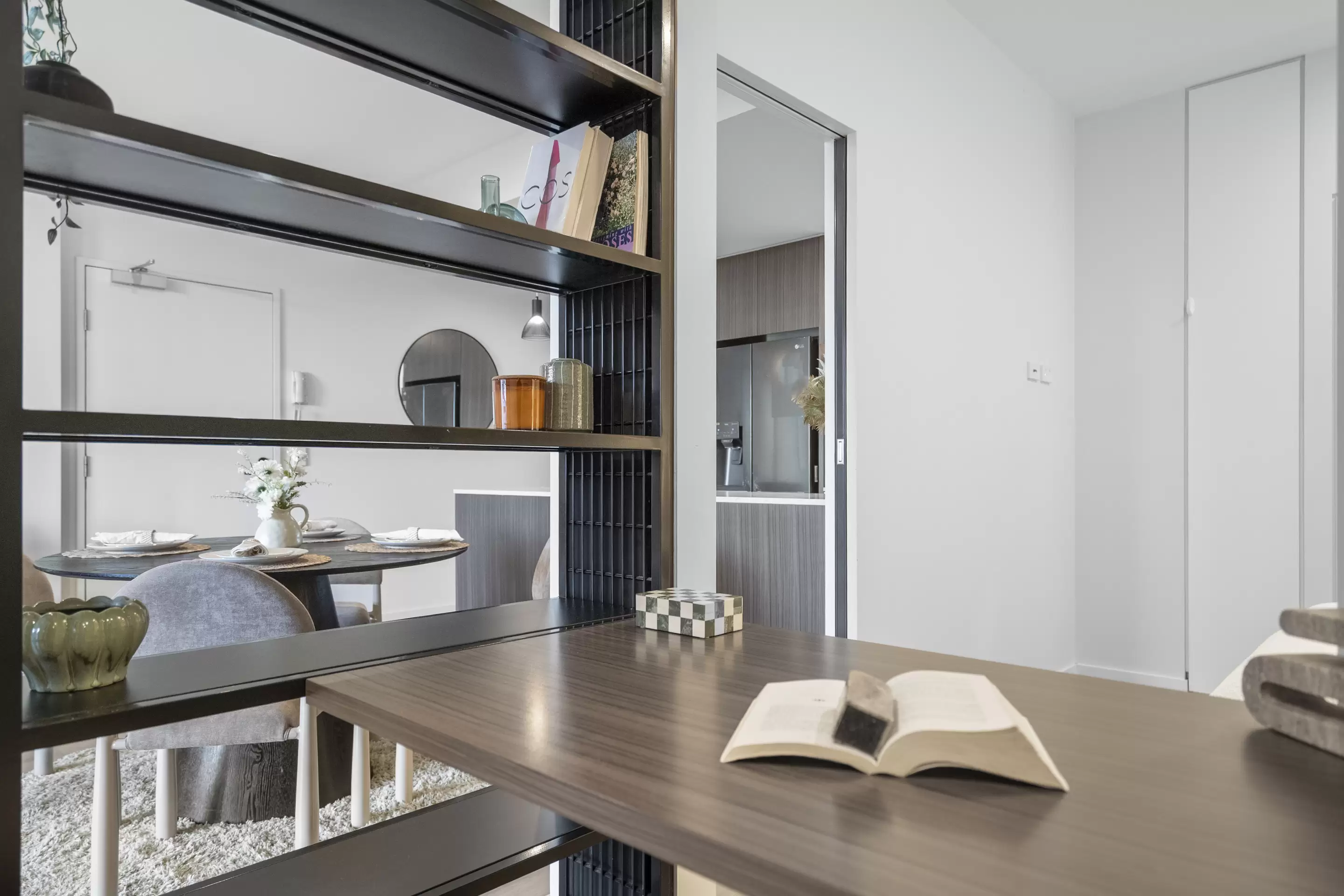 1106/2-4 Edmondstone Street, South Brisbane, South Brisbane - Thumbnail 8