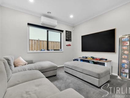 76 Largo Circuit, Junction Village - Thumbnail 8