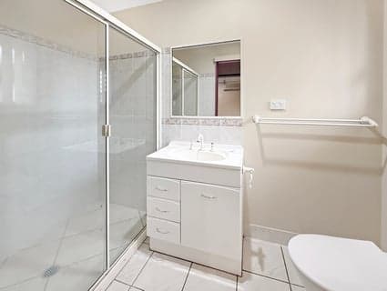 28 Whitbread Road, Clinton - Thumbnail 5