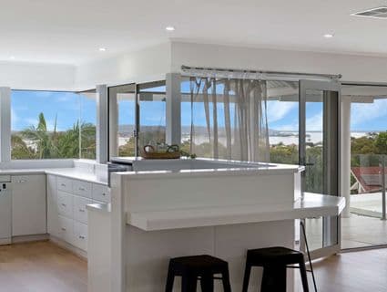 27 Spinnaker Ridge Way, Belmont - Image 1