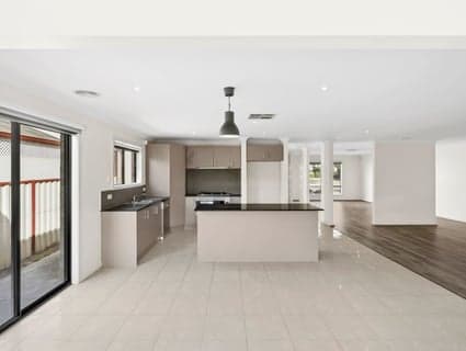 29 Marylou Court, Delahey - Thumbnail 8