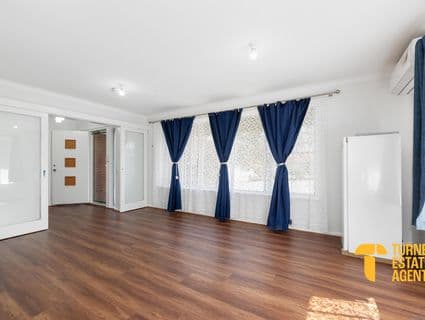 39 Abbott Way, Swan View - Image 1