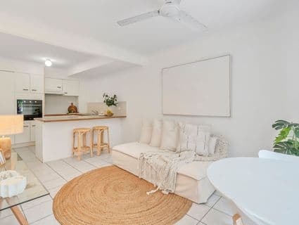 8/1-5 Coolum Terrace, Coolum Beach - Thumbnail 2