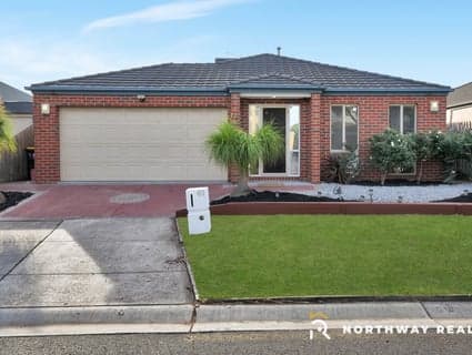 61 Rutherglen Crescent, Gowanbrae - Thumbnail 2