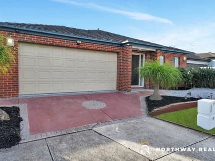 61 Rutherglen Crescent, Gowanbrae - Thumbnail 3