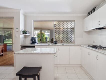 118 Bortolo Drive, Greenfields - Thumbnail 8