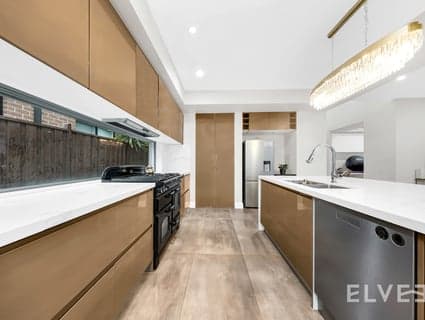 9 Whinfell Street, Mickleham - Thumbnail 8