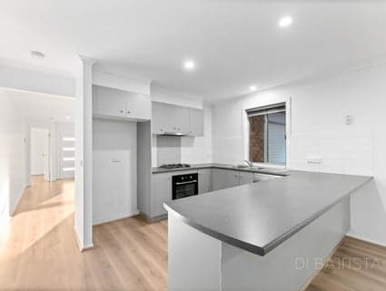 79 Mareeba Way, Craigieburn - Thumbnail 5