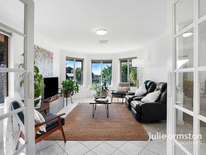 4 Tipuana Place, Edgewater - Thumbnail 3