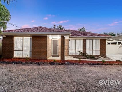 48 Silvereye Crescent, Werribee - Image 1
