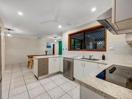 2 Winchester Court, Kirwan - Thumbnail 8