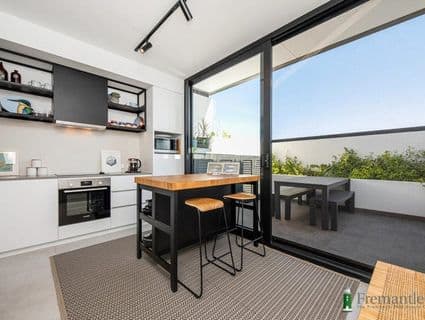 Unit 12/1A Charles Street, South Fremantle - Thumbnail 8