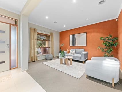 2 Harrington Avenue, Craigieburn - Thumbnail 2