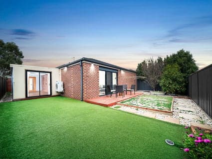 6 Heathcote Road, Manor Lakes - Thumbnail 6