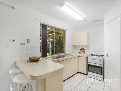 5 Iseo Place, Joondalup - Thumbnail 2