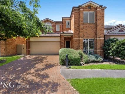 33 Amhurst Drive, Narre Warren South - Image 1