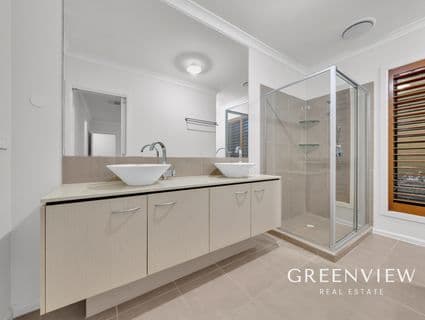 28 Charlock Drive, Cranbourne North - Thumbnail 3