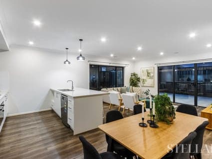 6 Sherbet Road, Clyde North - Thumbnail 8