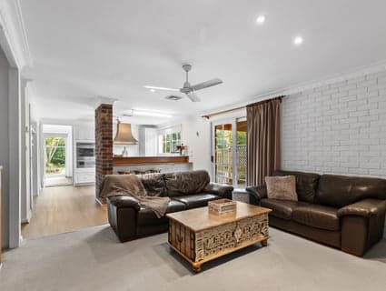 15 Warrawee Circuit, Frankston - Thumbnail 3