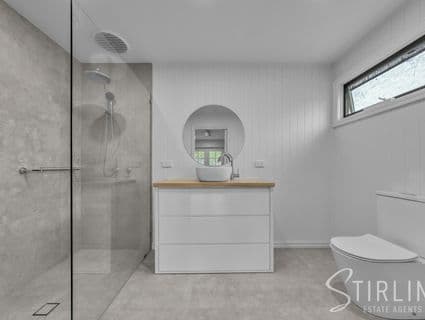 58 Cannons Creek Road, Cannons Creek - Thumbnail 2