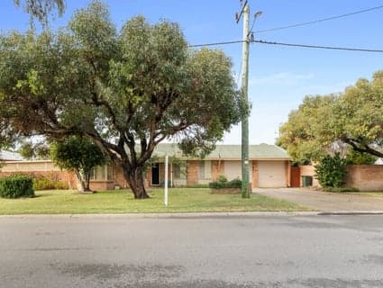 33 Hickman Road, Silver Sands - Thumbnail 3