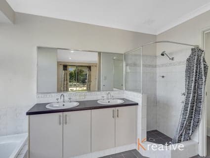 2A Coolberry Road, Huntingdale - Thumbnail 5