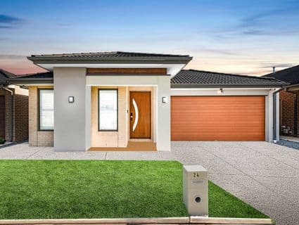 24 Helder Drive, Mambourin - Image 1