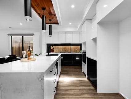 24 Helder Drive, Mambourin - Thumbnail 5