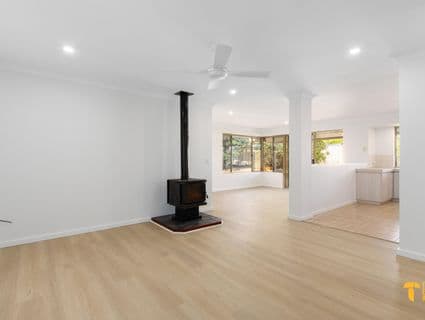 26 Deller Drive, Bibra Lake - Thumbnail 4
