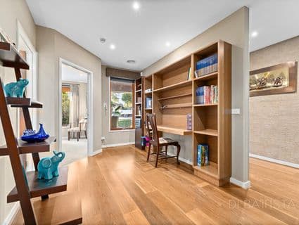 1 Bridgehaven Drive, Craigieburn - Thumbnail 2
