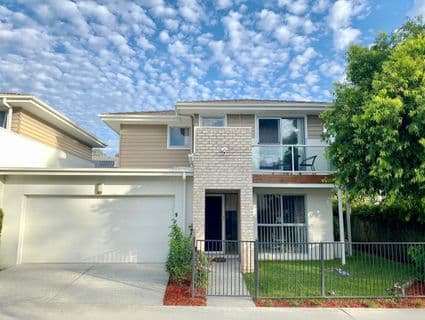 9/1 Christopher Street, Pimpama - Image 1