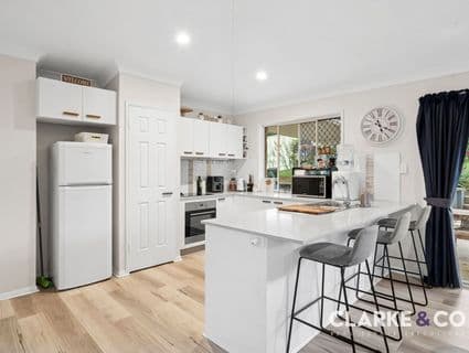 7 Coljohn Street, Landsborough - Thumbnail 8