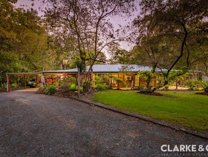 404, Beerwah - Thumbnail 2