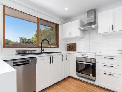 7 Entrance Road, Seaford - Thumbnail 2