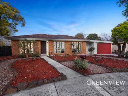 15 Phillip Court, Cranbourne North - Image 1