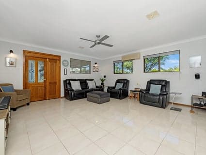 22 Grant Crescent, Alice River - Thumbnail 8