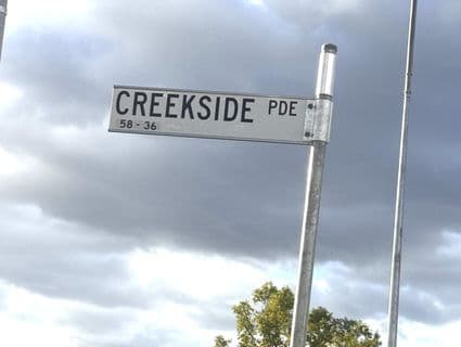 38 Creekside Parade, JULAGO, Julago - Image 1