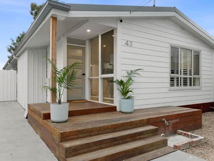 43 Heysen Drive, Sunbury - Image 1