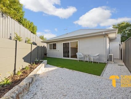 2B Wilgie Gardens, Swan View - Image 1