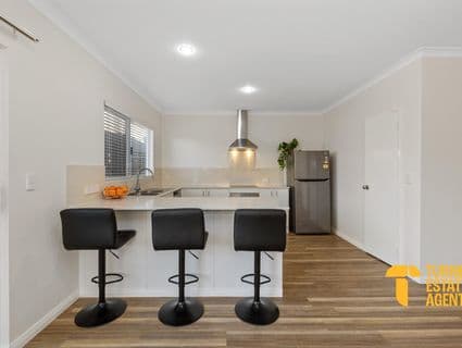 2B Wilgie Gardens, Swan View - Thumbnail 2