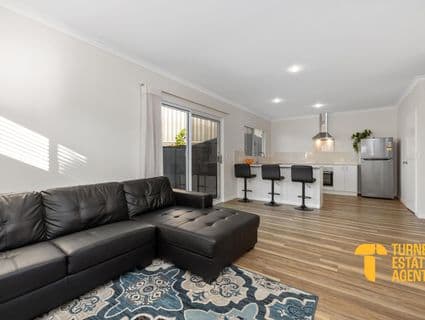 2B Wilgie Gardens, Swan View - Thumbnail 3