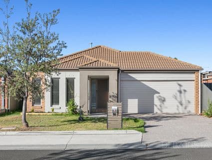 46 Kinglake Crescent, Craigieburn - Image 1