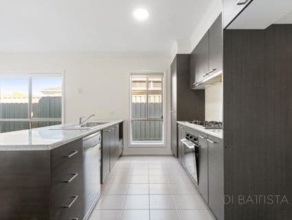 46 Kinglake Crescent, Craigieburn - Thumbnail 7