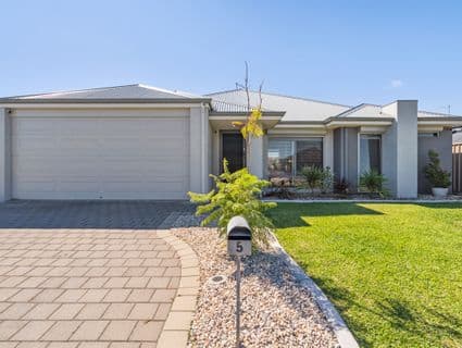 5 Majorelle Way, Karnup - Image 1