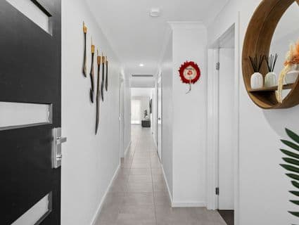 7 Sunset Avenue, Harkness - Thumbnail 2