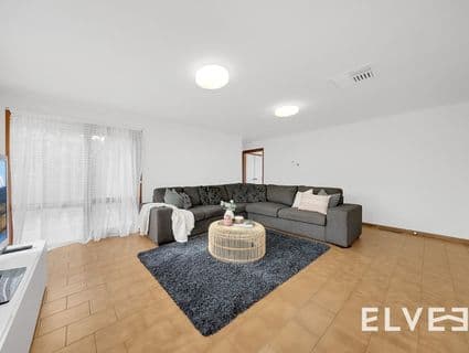 14 Coventry Crescent, Mill Park - Thumbnail 3