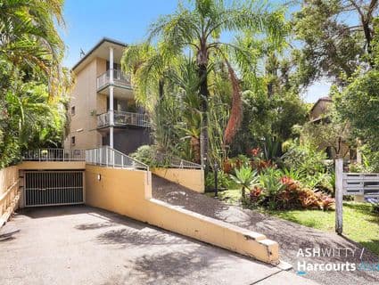 8/10 Nalla Court, Palm Beach - Thumbnail 3