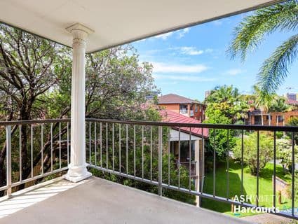 8/10 Nalla Court, Palm Beach - Thumbnail 4